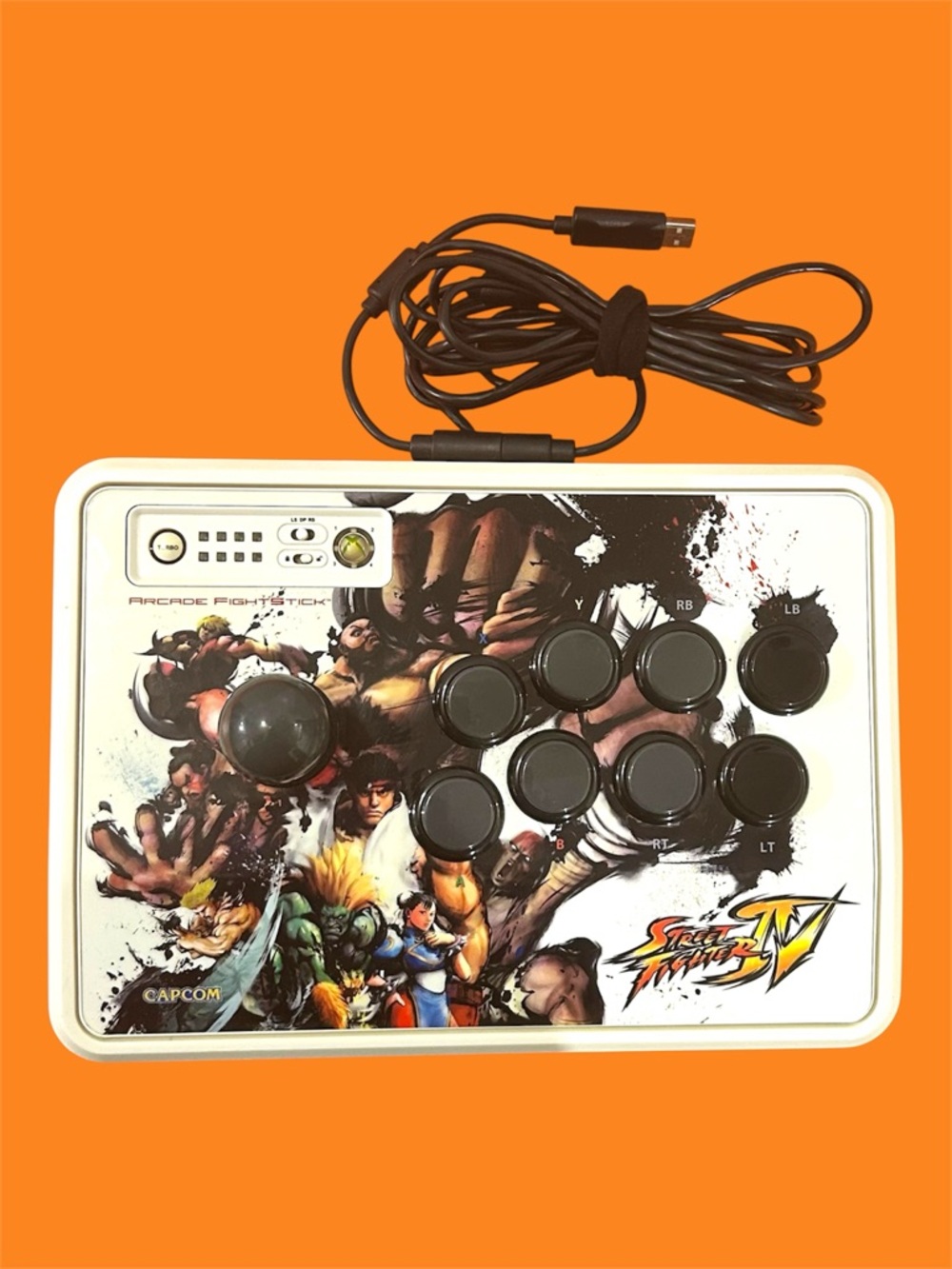 Mad Catz Street Fighter IV Arcade FightStick Xbox 360 Controller SF4